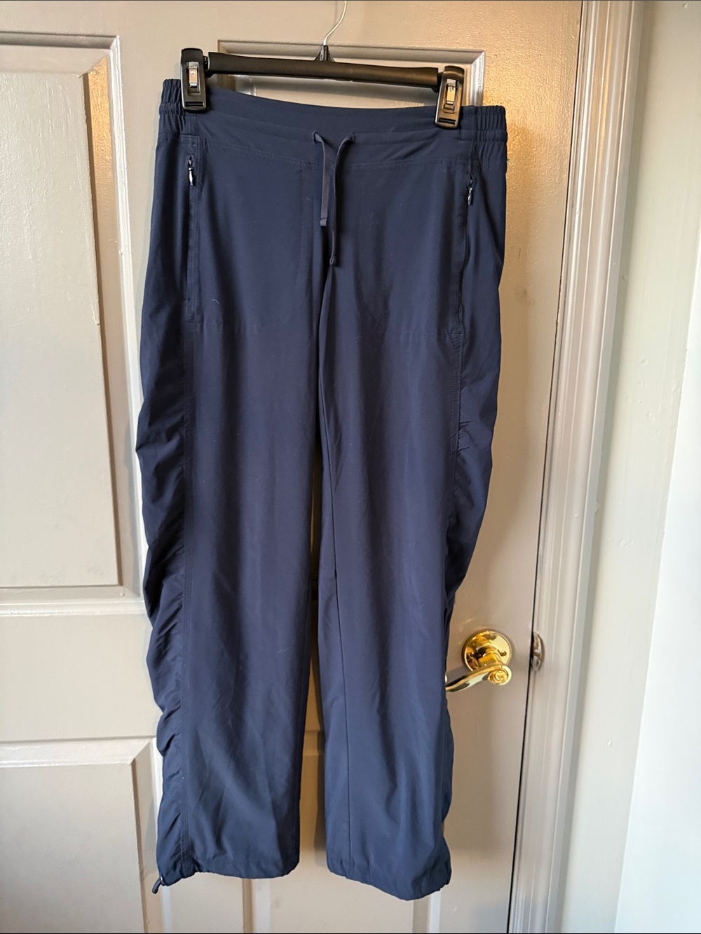 Athleta Navy Blue Women's Track Joggers with Zip Pockets